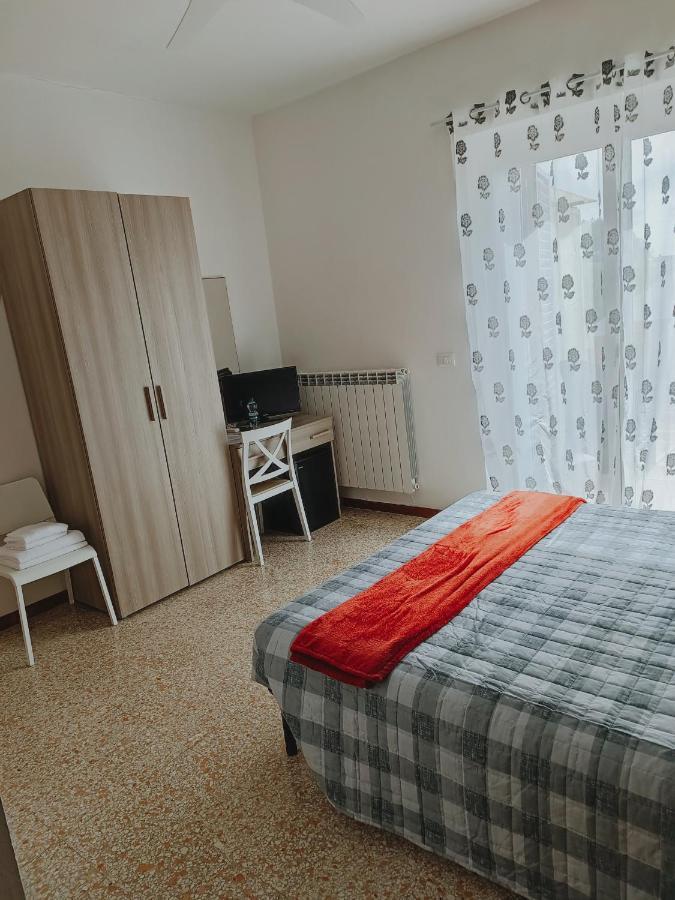 Locanda Zona Franca San Benedetto del Tronto Esterno foto